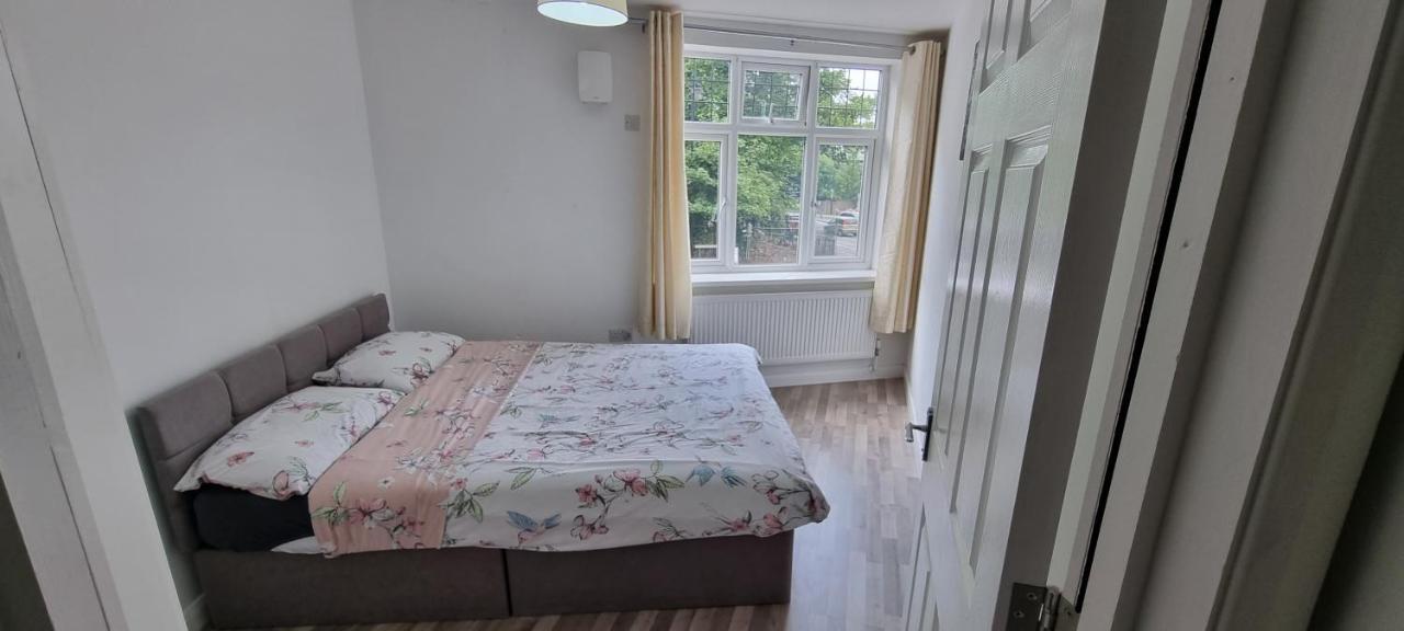 Vh Premier Flat 3 Gillingham (Kent) Exterior foto